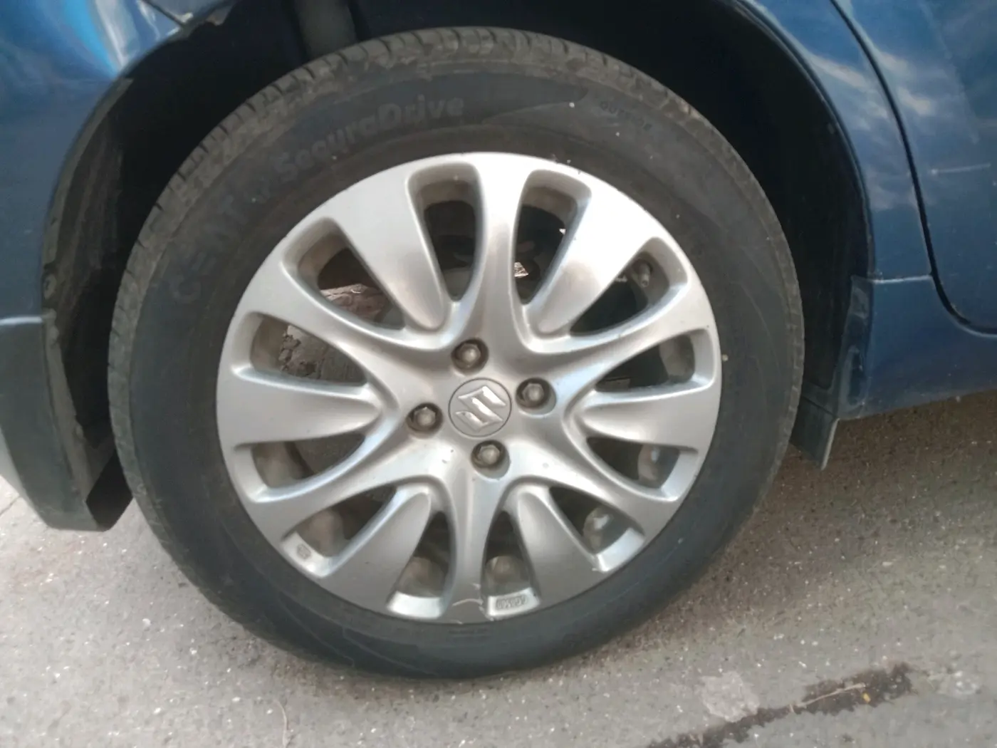 2017 Maruti Baleno ALPHA CVT PETROL 1.2, Petrol, Automatic, 83,011 km, tyre