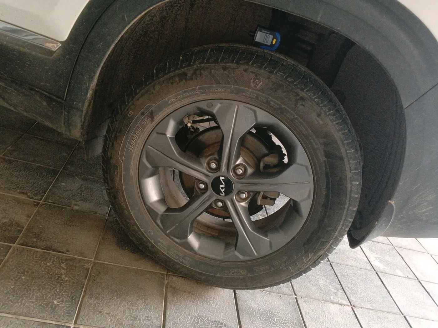 2021 KIA SELTOS HTK PLUS AT 1.5 DIESEL, Diesel, Automatic, 83,231 km, tyre