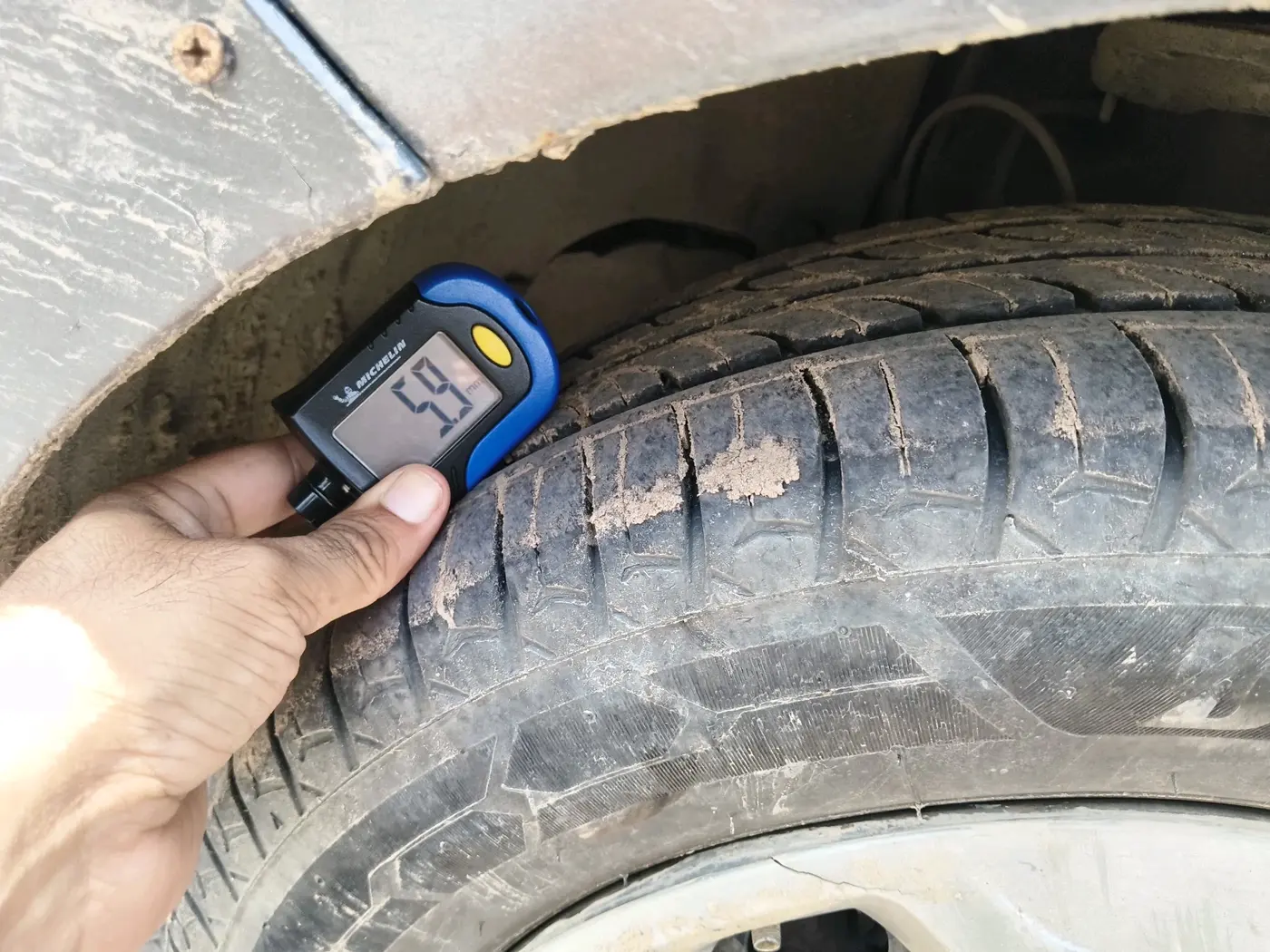 2022 Tata Tiago XT CNG, CNG, Manual, 1,18,509 km, tyre