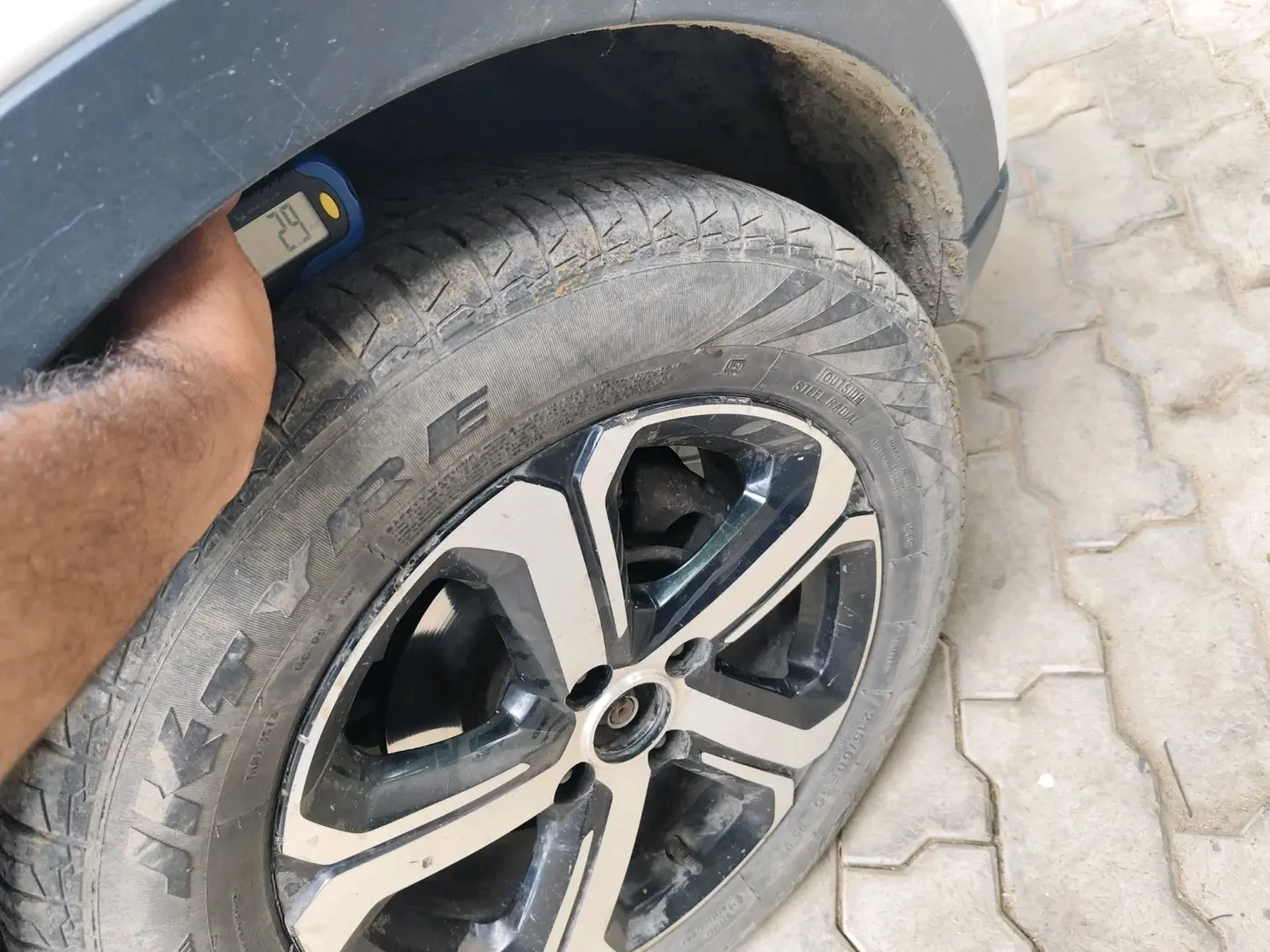 2022 Tata NEXON XZA PLUS DIESEL, Diesel, Automatic, 93,975 km, tyre