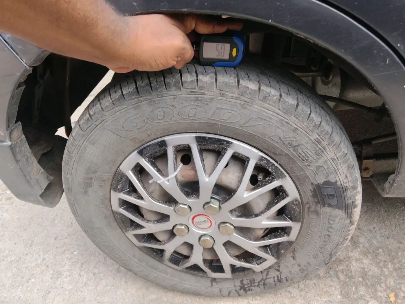 2013 Maruti Alto 800 LXI, Petrol, Manual, 56,653 km, tyre