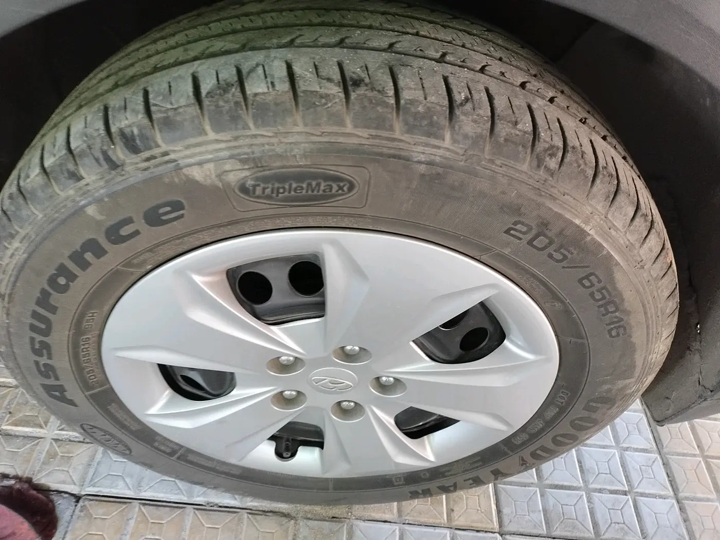2019 Hyundai Creta E PLUS 1.6 PETROL, Petrol, Manual, 19,773 km, tyre