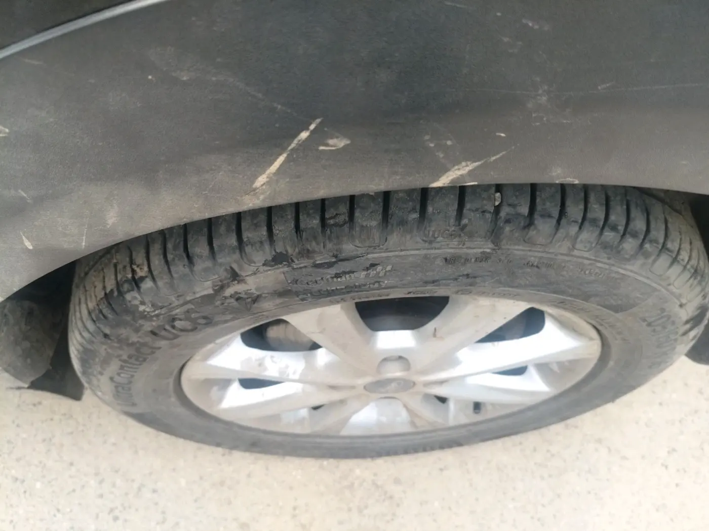 2019 Ford Ecosport TITANIUM 1.5L PETROL, CNG, Manual, 71,675 km, tyre