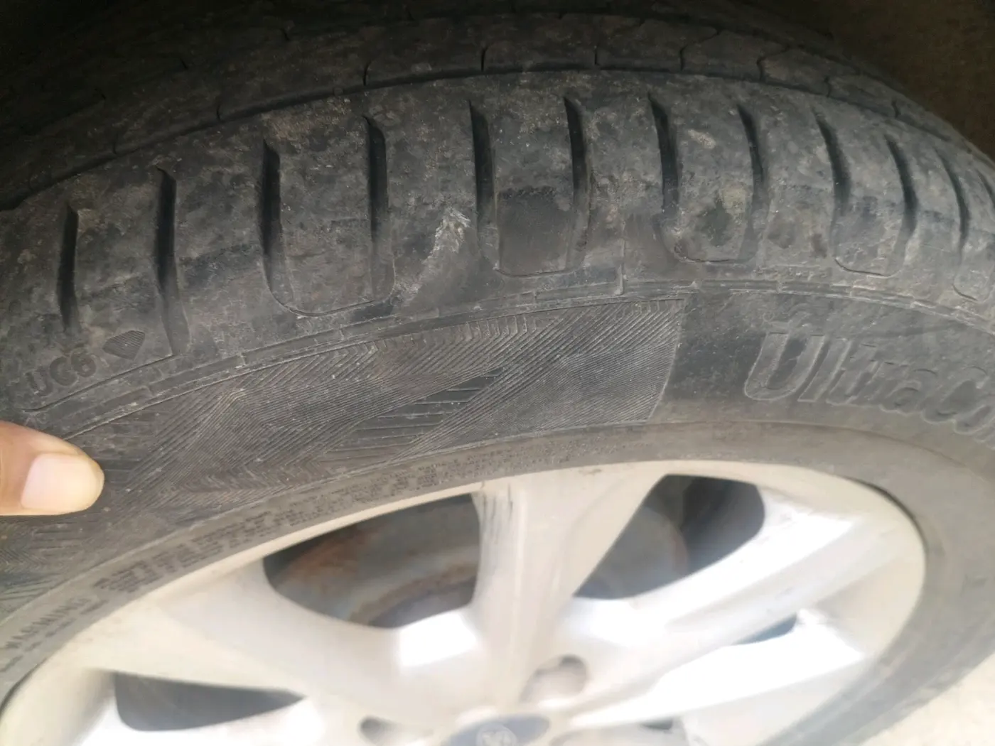 2019 Ford Ecosport TITANIUM 1.5L PETROL, CNG, Manual, 71,675 km, tyre