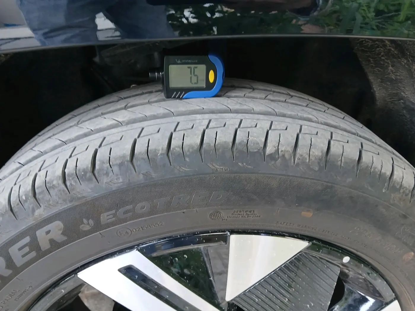 2026 Tata Sierra Accomplished Plus 1.5 Turbo Hyperion AT, Petrol, Automatic, 1,599 km, tyre