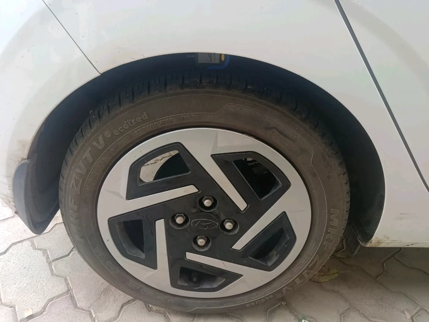 2024 Hyundai GRAND I10 NIOS SPORTZ 1.2 KAPPA VTVT, Petrol, Manual, 32,489 km, tyre