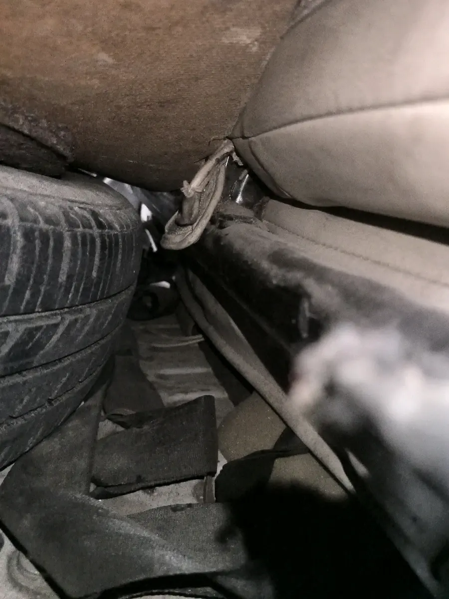 2013 Maruti Wagon R 1.0 VXI, CNG, Manual, 1,12,798 km, tyre