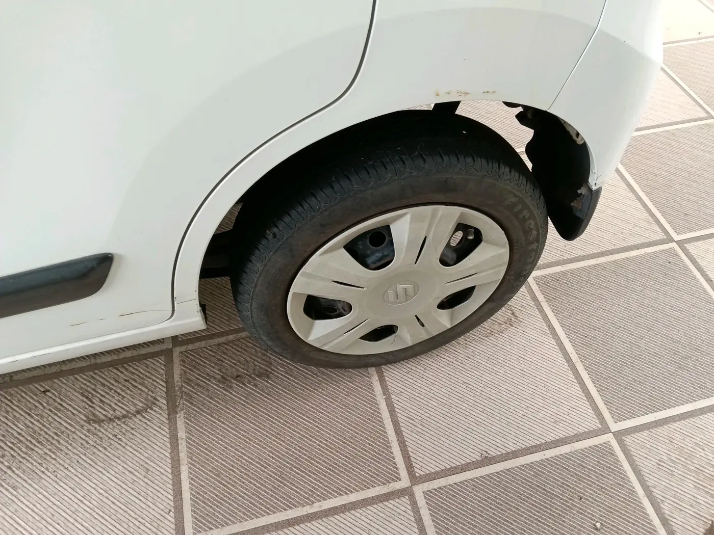 2012 Maruti Wagon R 1.0 VXI, Petrol, Manual, 26,753 km, tyre