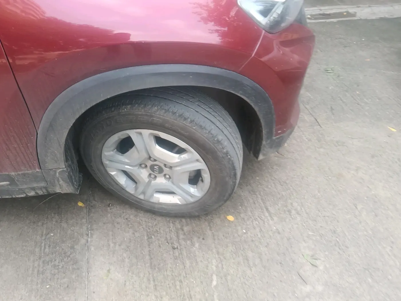 2020 KIA SONET HTX 1.5, Diesel, Manual, 2,28,595 km, tyre