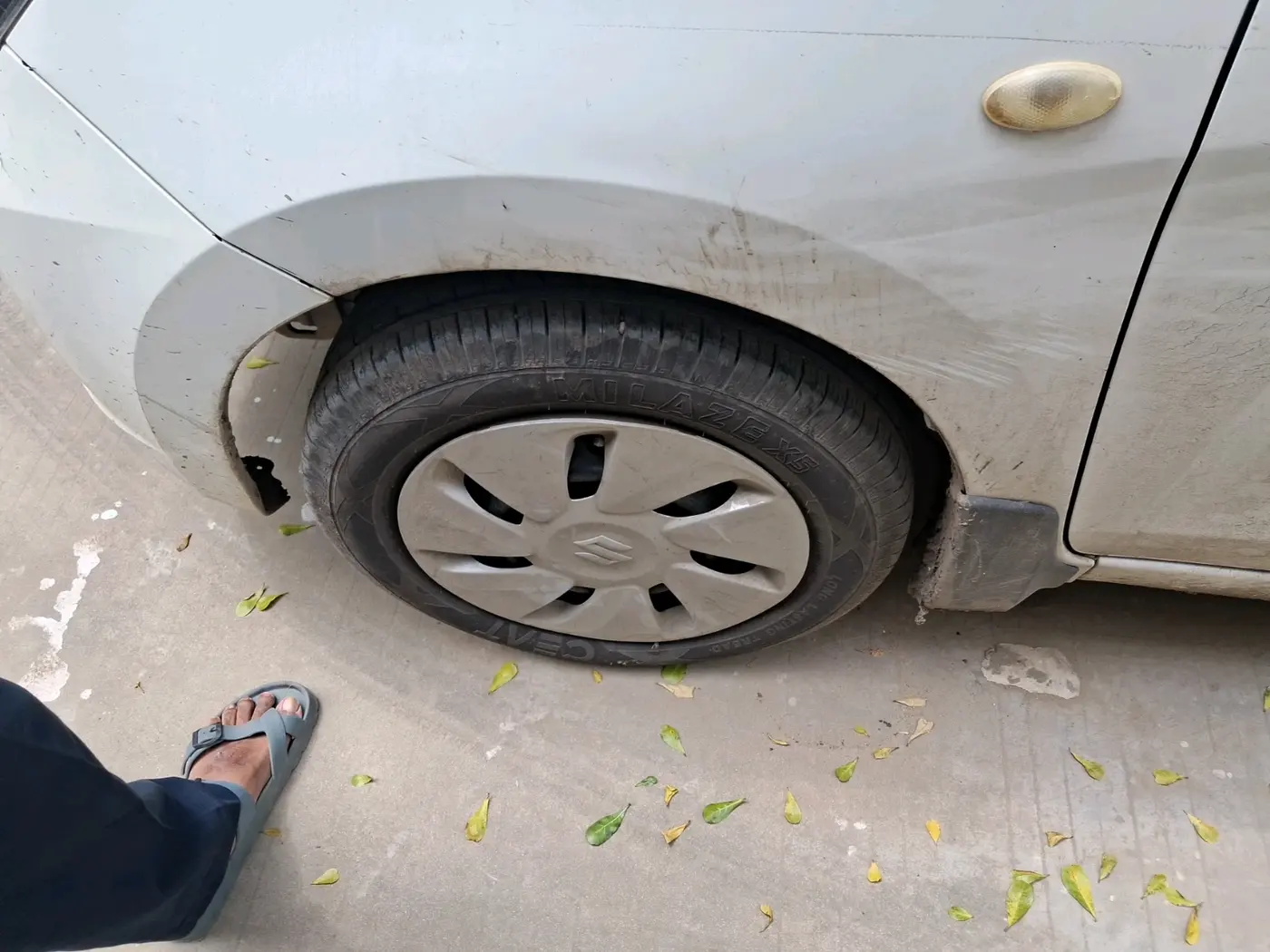 2015 Maruti Celerio VXI, CNG, Manual, 1,52,435 km, tyre
