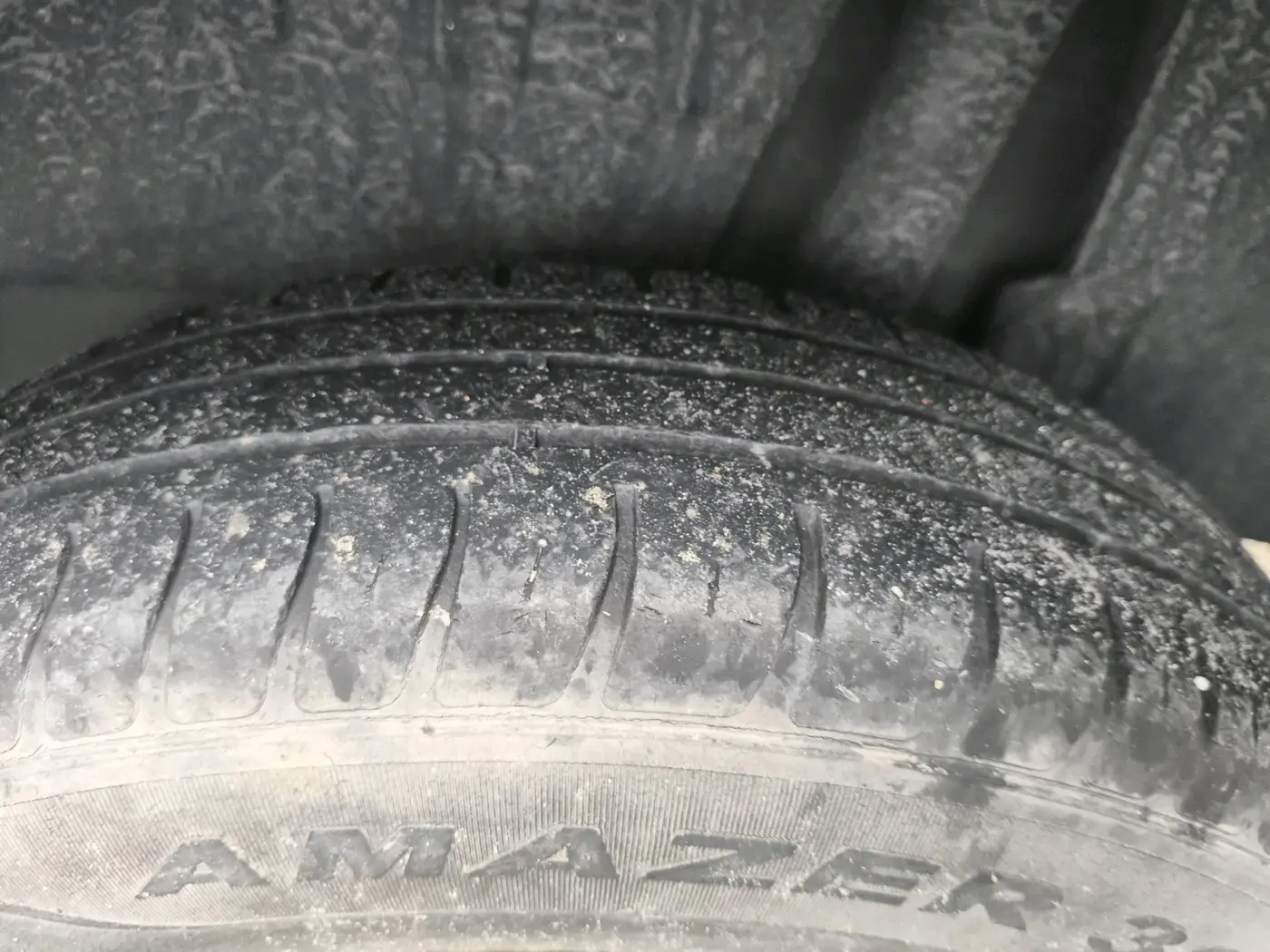 2019 Maruti Dzire VXI, Petrol, Manual, 84,047 km, tyre