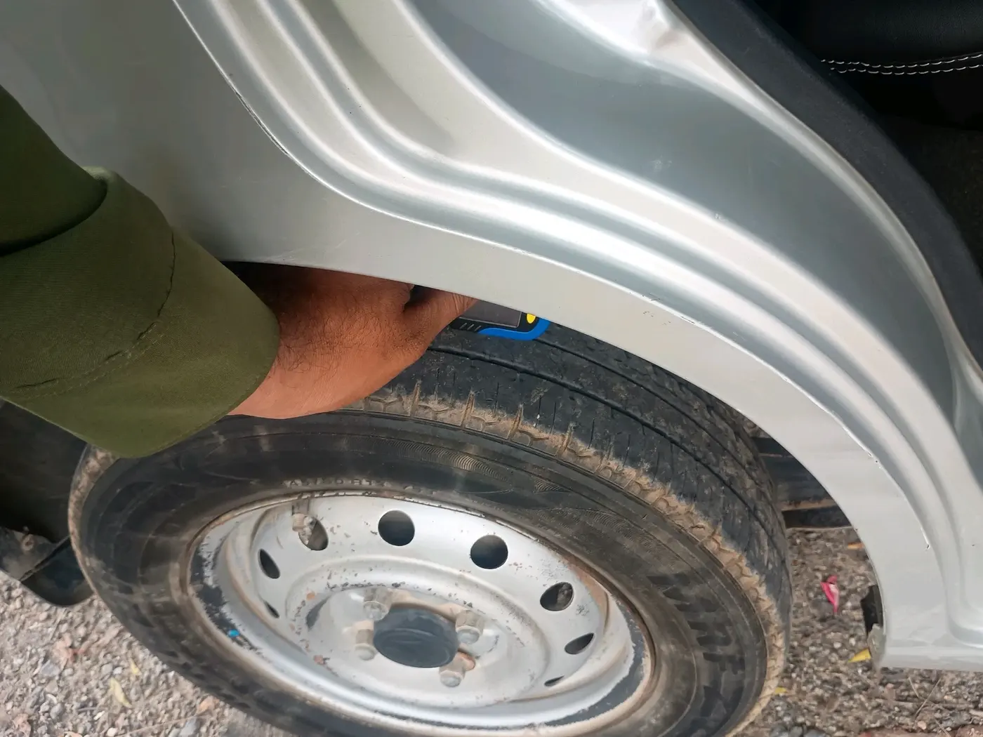 2016 Maruti Wagon R 1.0 LXI CNG, CNG, Manual, 82,955 km, tyre