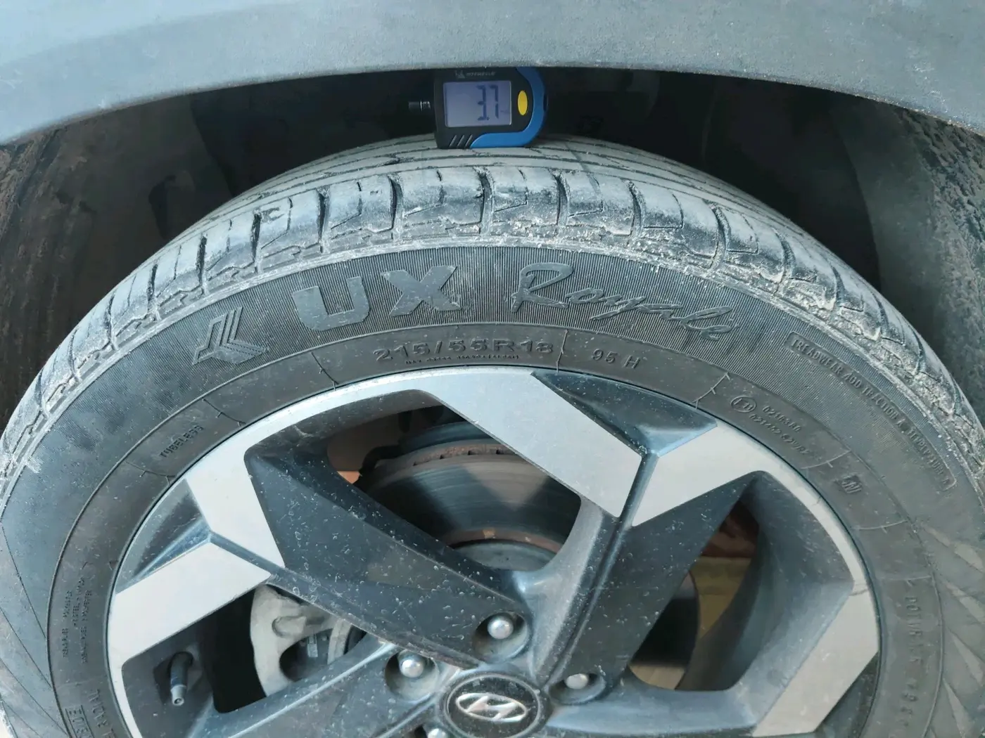 2022 Hyundai ALCAZAR 1.5 SIGNATURE (O) AT 7STR, Diesel, Automatic, 71,865 km, tyre
