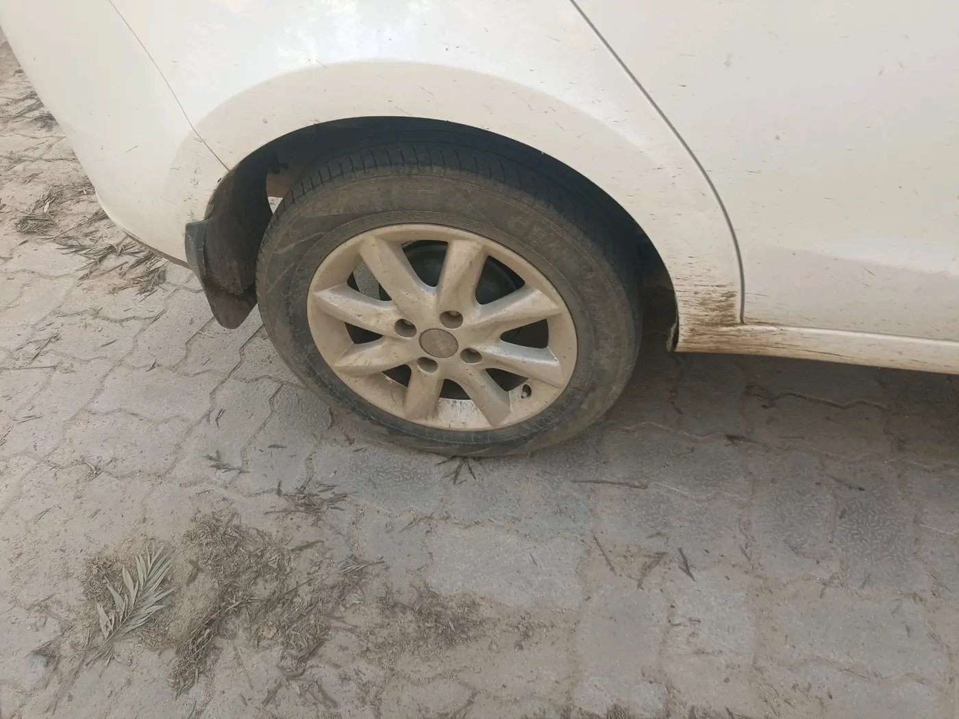 2020 Tata Zest XTA F-TRONIC DIESEL, Diesel, Automatic, 1,22,859 km, tyre