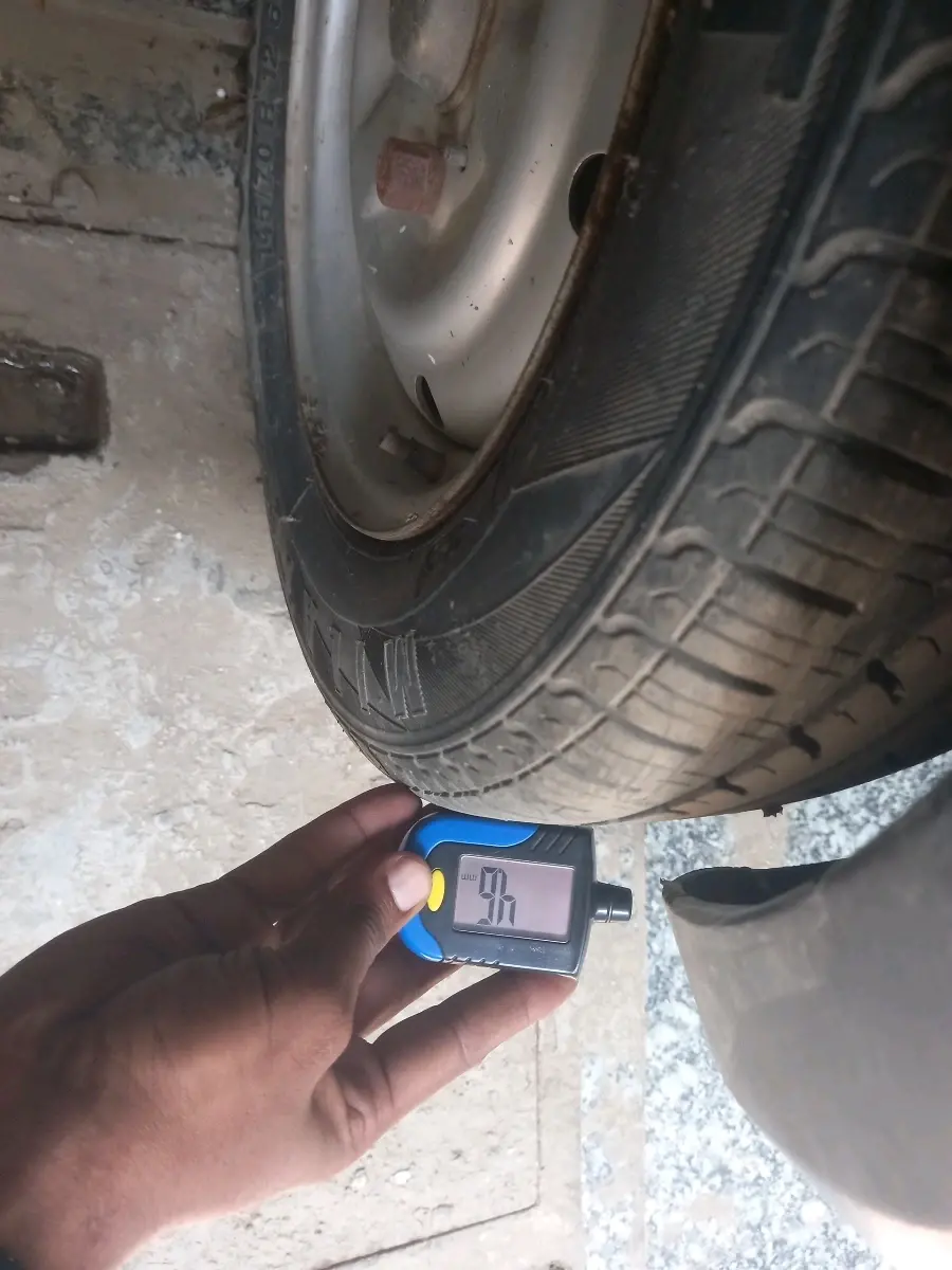 2011 Tata Nano CX, Petrol, Manual, 45,000 km, tyre