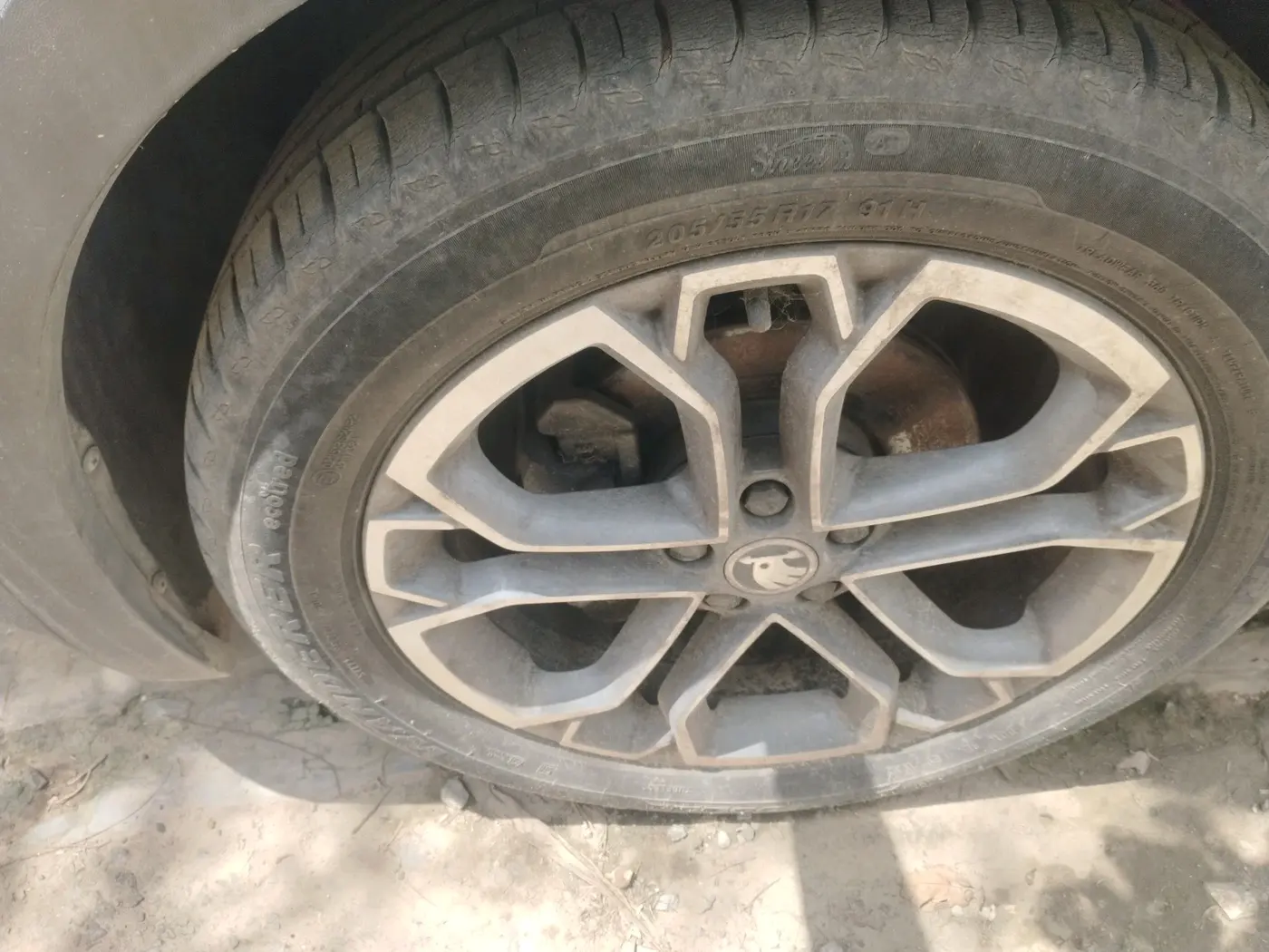 2021 Skoda KUSHAQ STYLE 1.0L TSI AT, Petrol, Automatic, 15,026 km, tyre