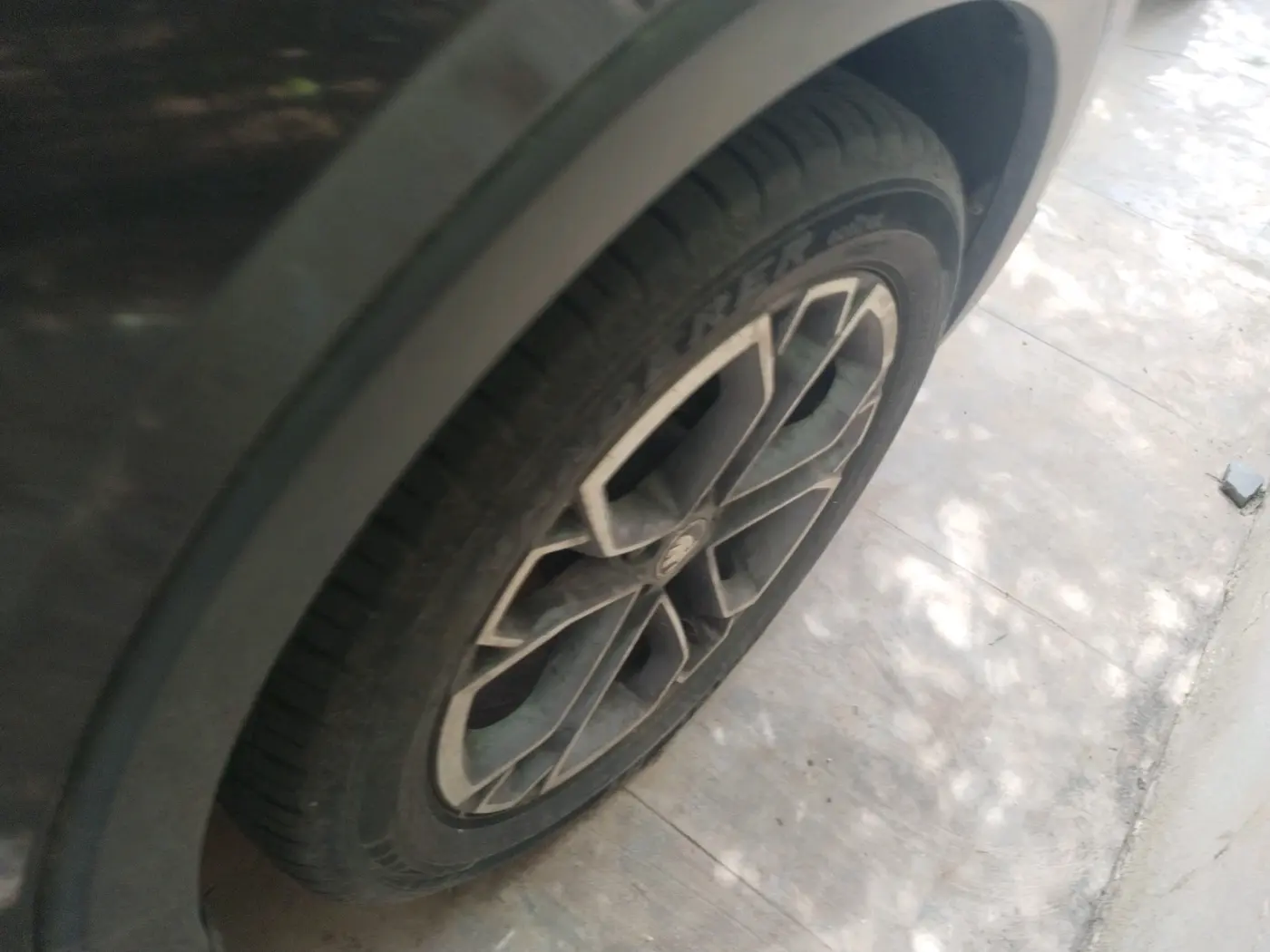 2021 Skoda KUSHAQ STYLE 1.0L TSI AT, Petrol, Automatic, 15,026 km, tyre