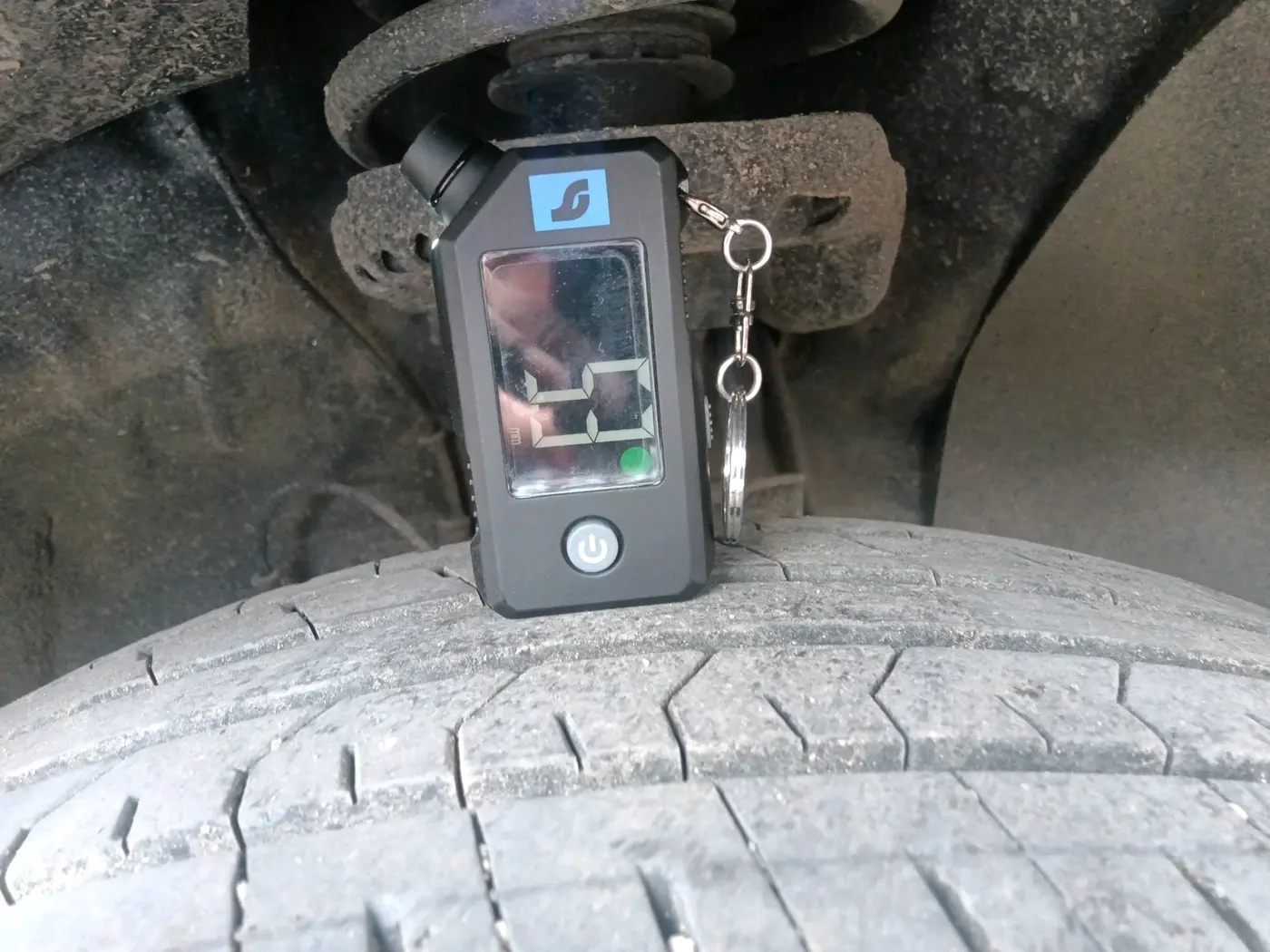 2021 Hyundai VENUE S+ 1.2, Petrol, Manual, 54,017 km, tyre