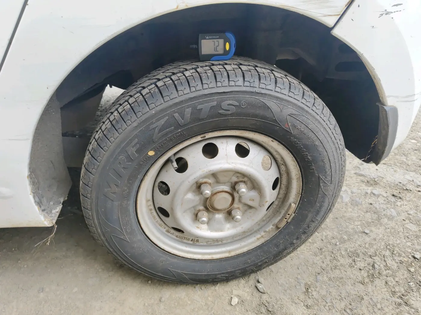 2015 Hyundai Eon D-LITE+, Petrol, Manual, 56,833 km, tyre