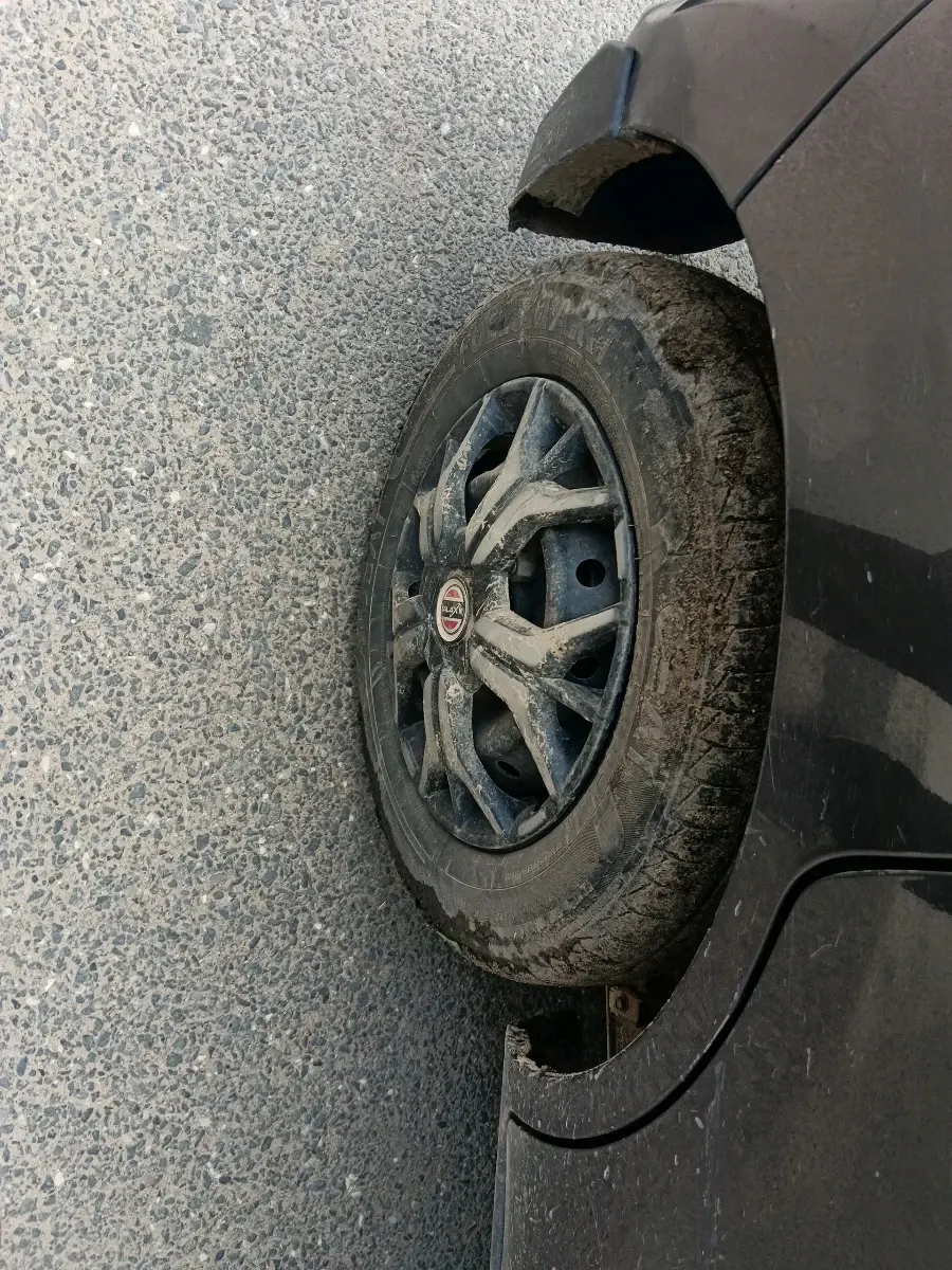 2022 Maruti Alto LXI O, Petrol, Manual, 22,207 km, tyre