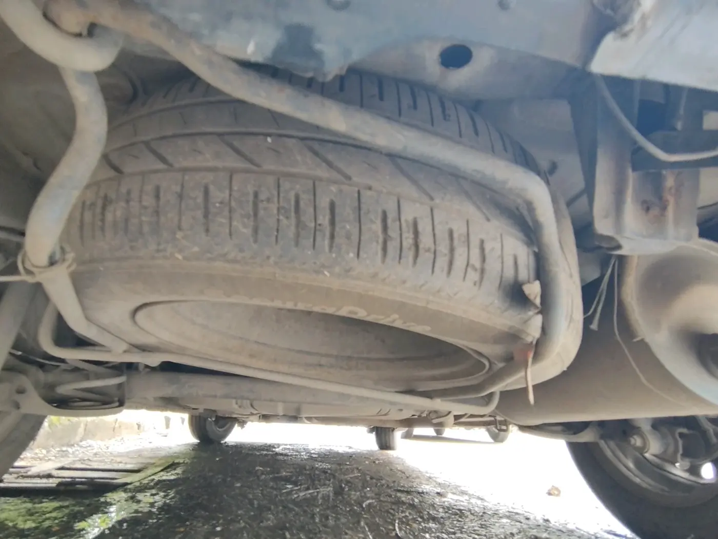 2016 Maruti Ertiga VXI CNG, CNG, Manual, 1,97,309 km, tyre