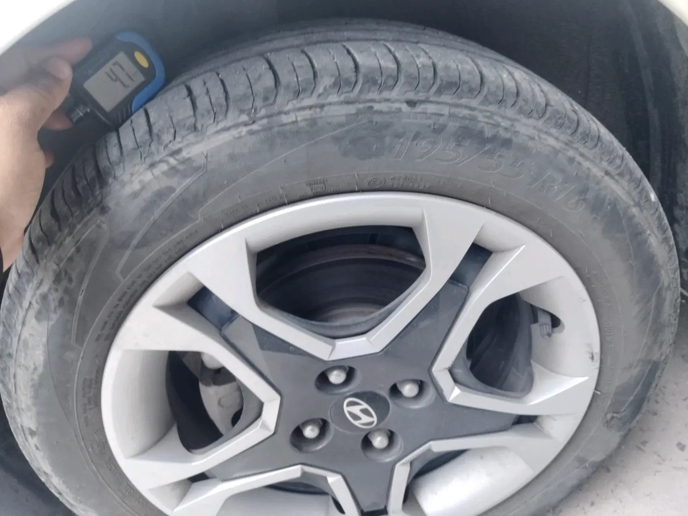 2024 Hyundai NEW I20 SPORTZ 1.2 IVT, Petrol, Automatic, 23,214 km, tyre