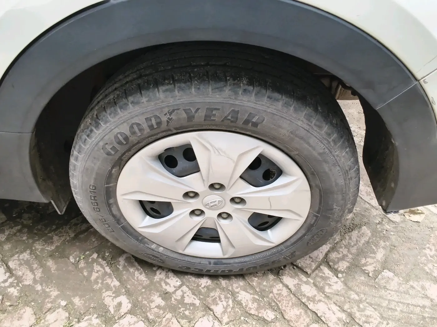 2015 Hyundai Creta S 1.6 PETROL, Petrol, Manual, 26,759 km, tyre
