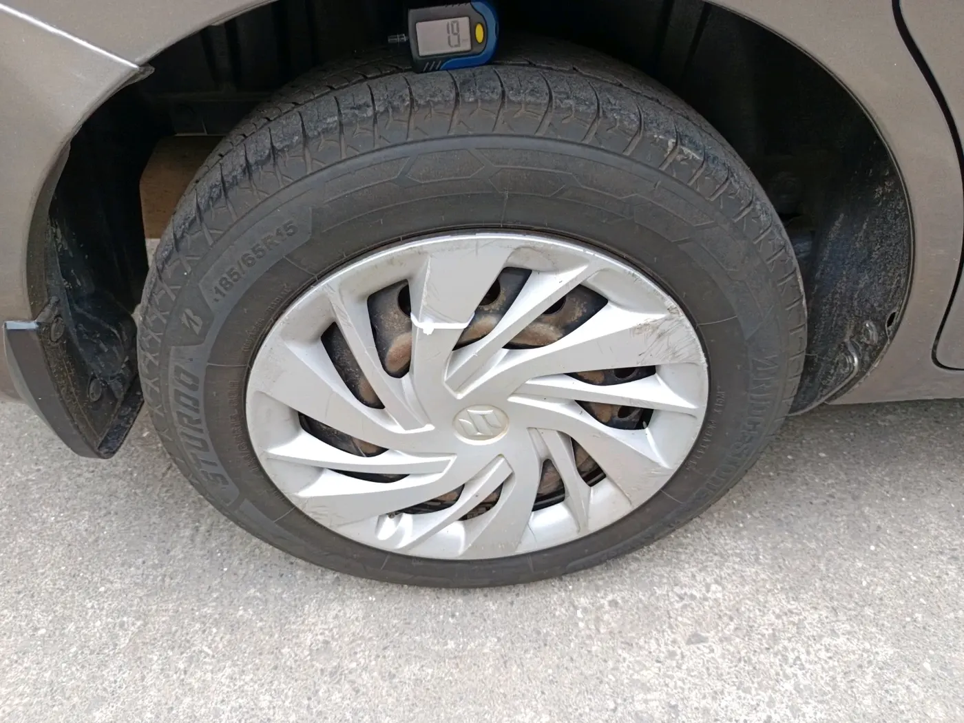 2022 Maruti Ertiga VXI CNG, CNG, Manual, 1,23,591 km, tyre
