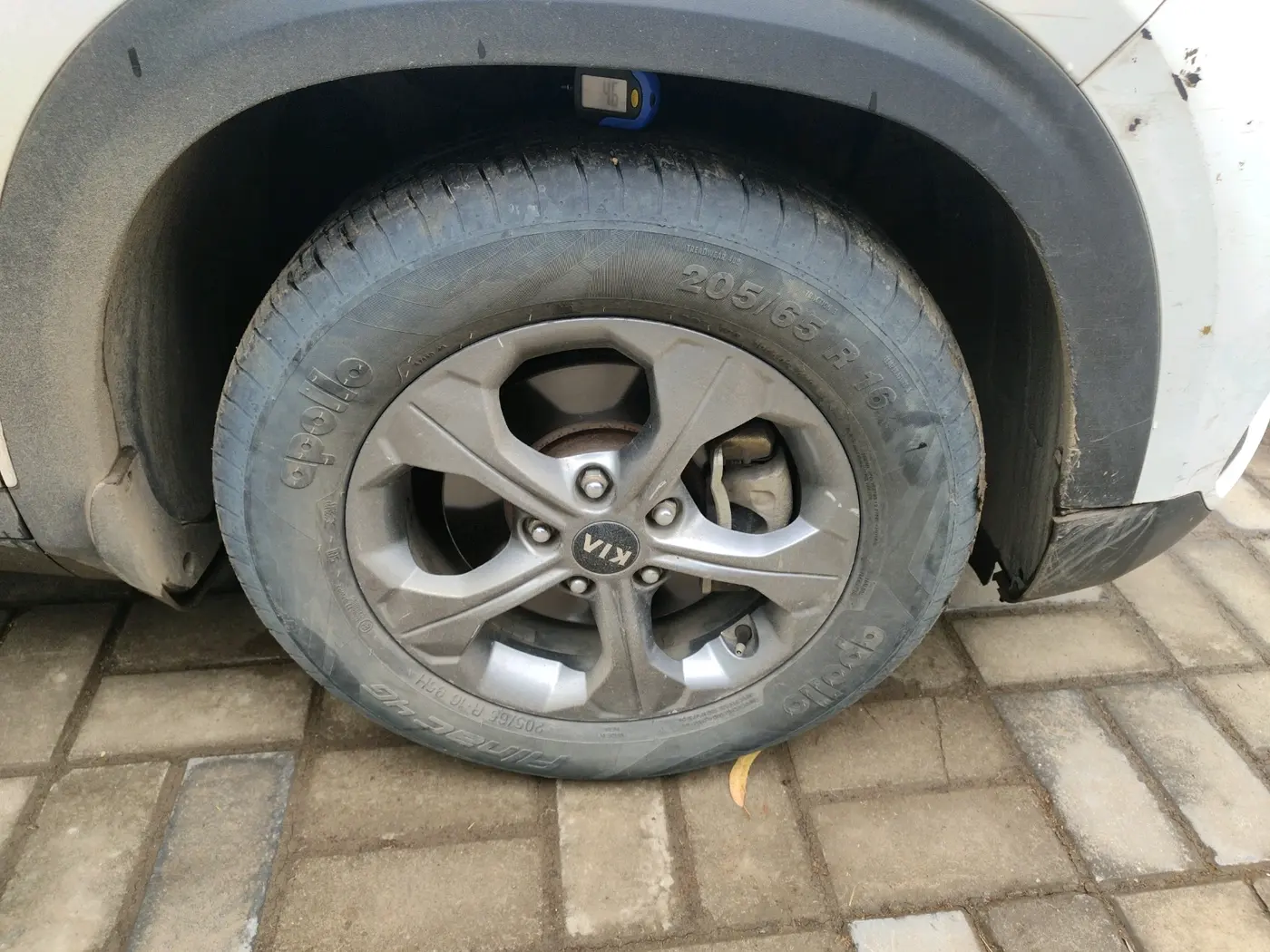 2020 KIA SELTOS HTK PLUS AT 1.5 DIESEL, Diesel, Automatic, 2,21,399 km, tyre