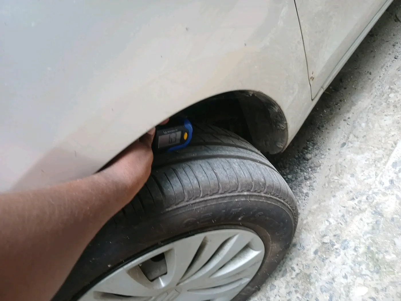 2012 Maruti Ertiga VXI, Petrol, Manual, 42,068 km, tyre