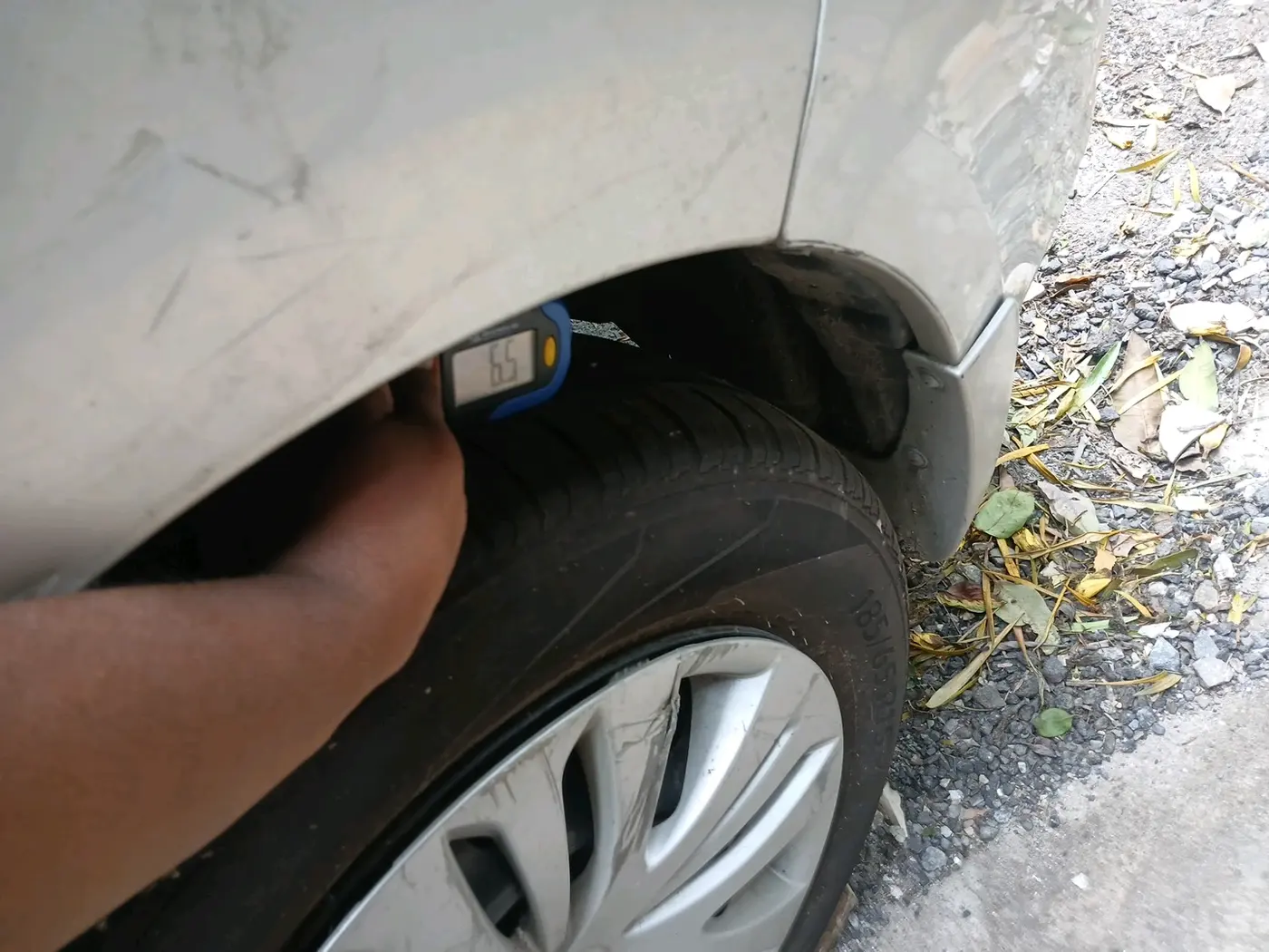 2012 Maruti Ertiga VXI, Petrol, Manual, 42,068 km, tyre