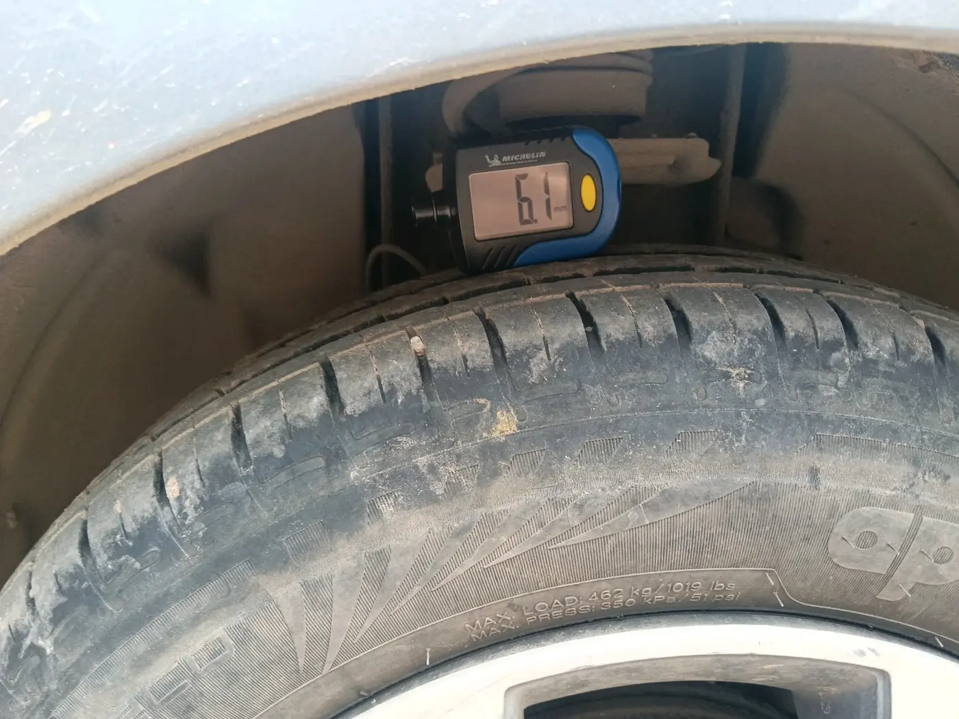 2019 Tata Tiago XZ PETROL, Petrol, Manual, 63,716 km, tyre