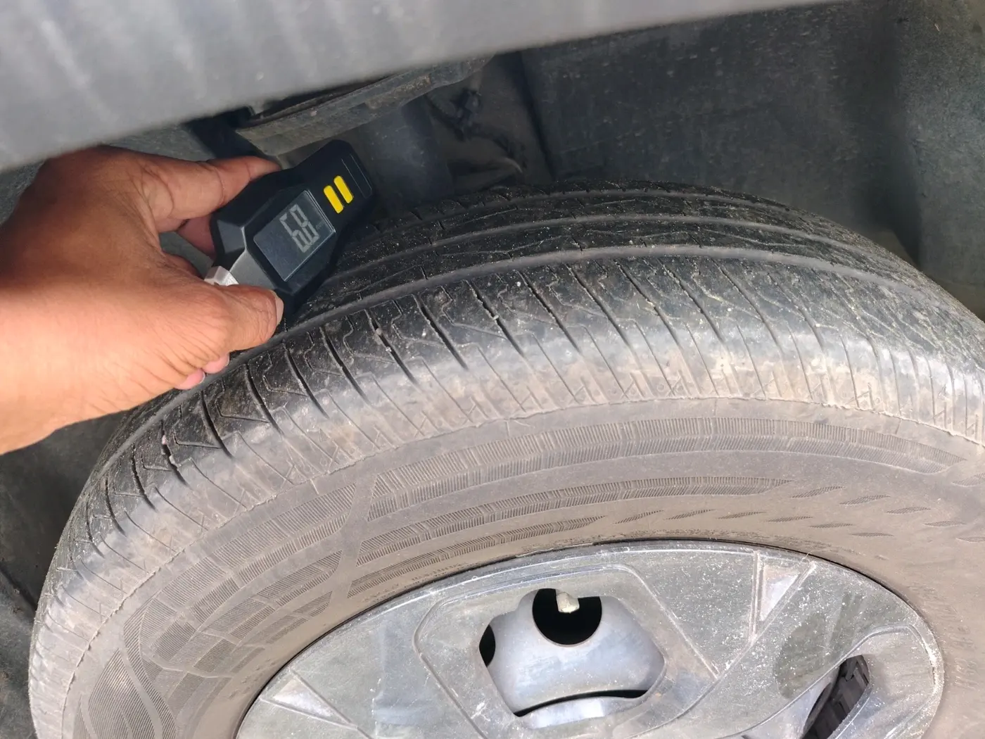 2025 Tata PUNCH ADVENTURE MT, Petrol, Manual, 10,110 km, tyre
