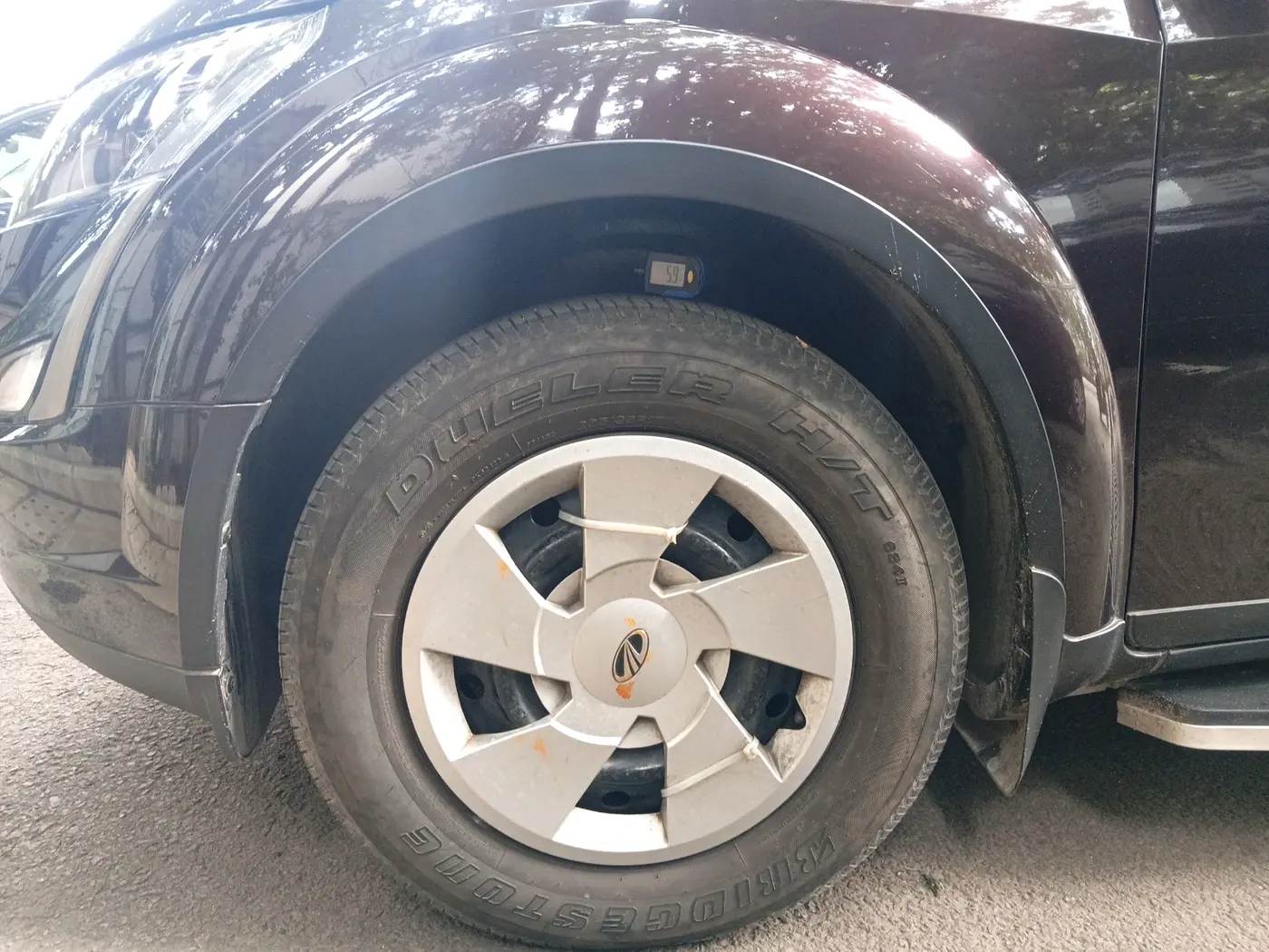 2019 Mahindra XUV500 W7, Diesel, Manual, 28,062 km, tyre