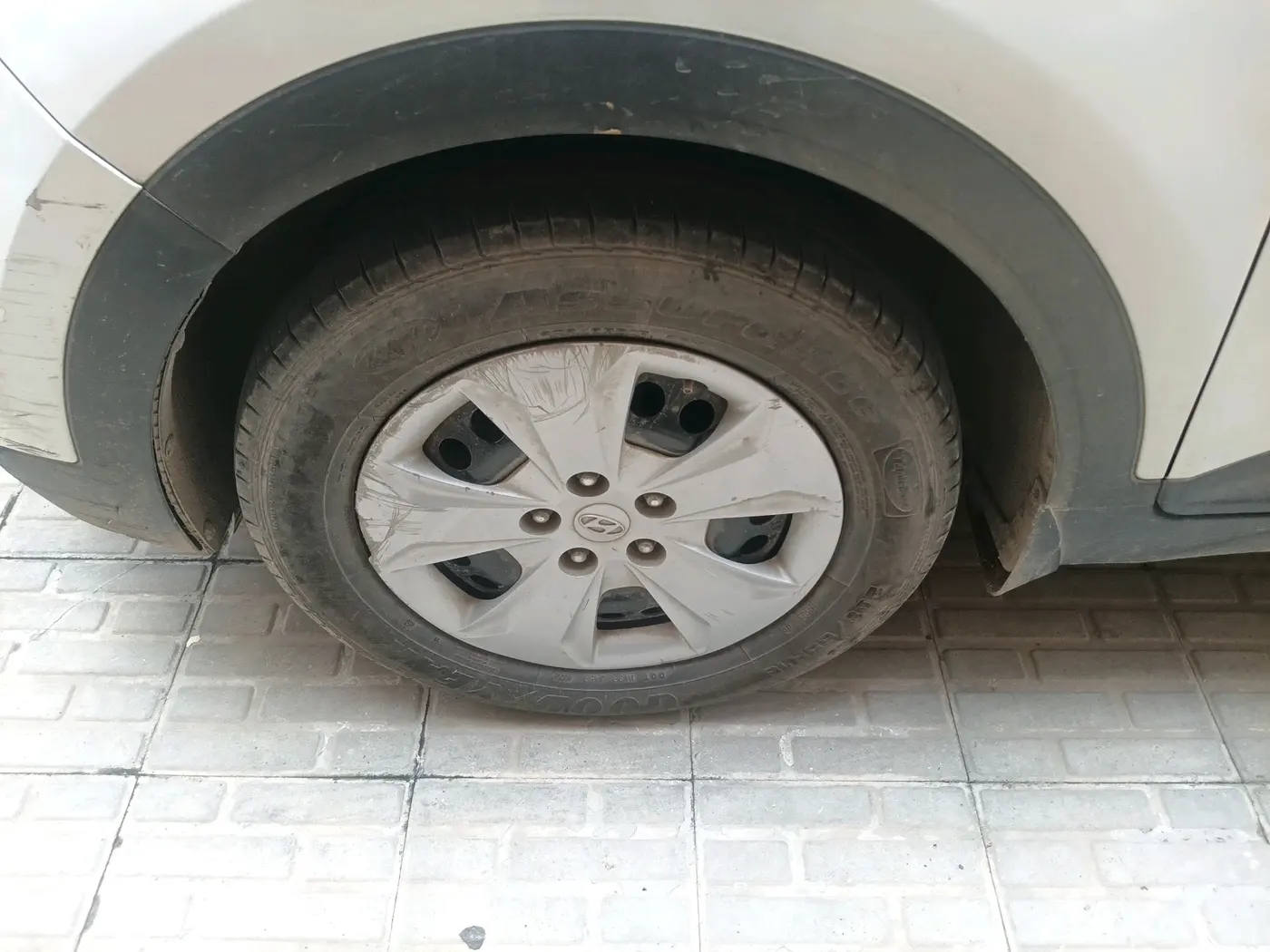 2018 Hyundai Creta E PLUS 1.6 PETROL, Petrol, Manual, 89,595 km, tyre