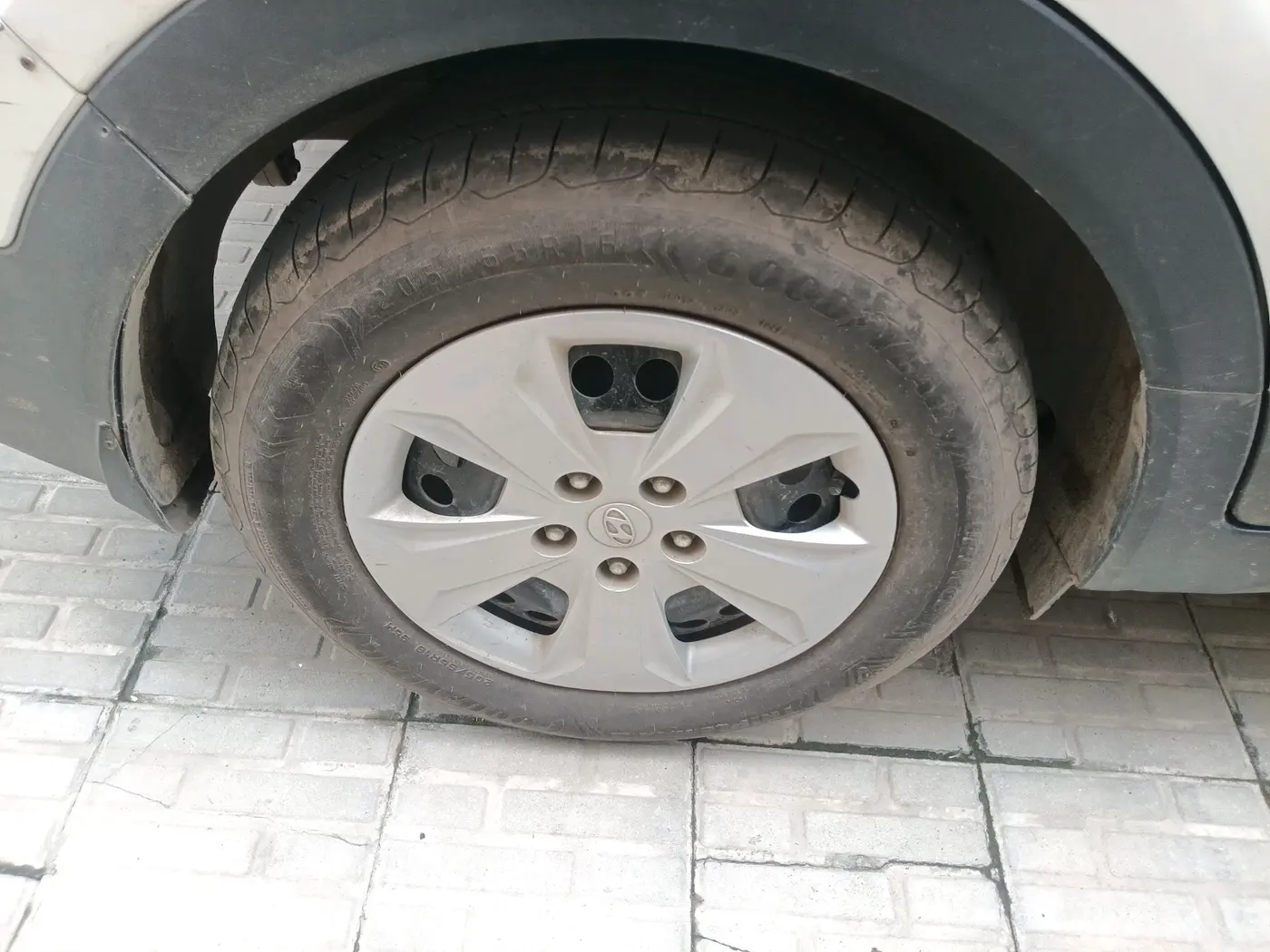 2018 Hyundai Creta E PLUS 1.6 PETROL, Petrol, Manual, 89,595 km, tyre