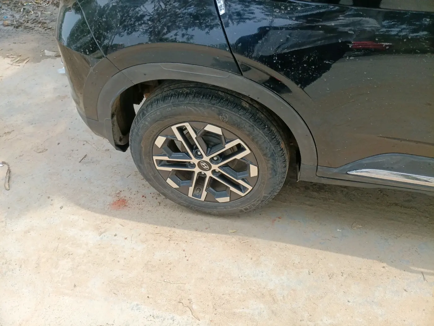 2024 Hyundai VENUE SX 1.5 CRDI, Diesel, Manual, 46,779 km, tyre