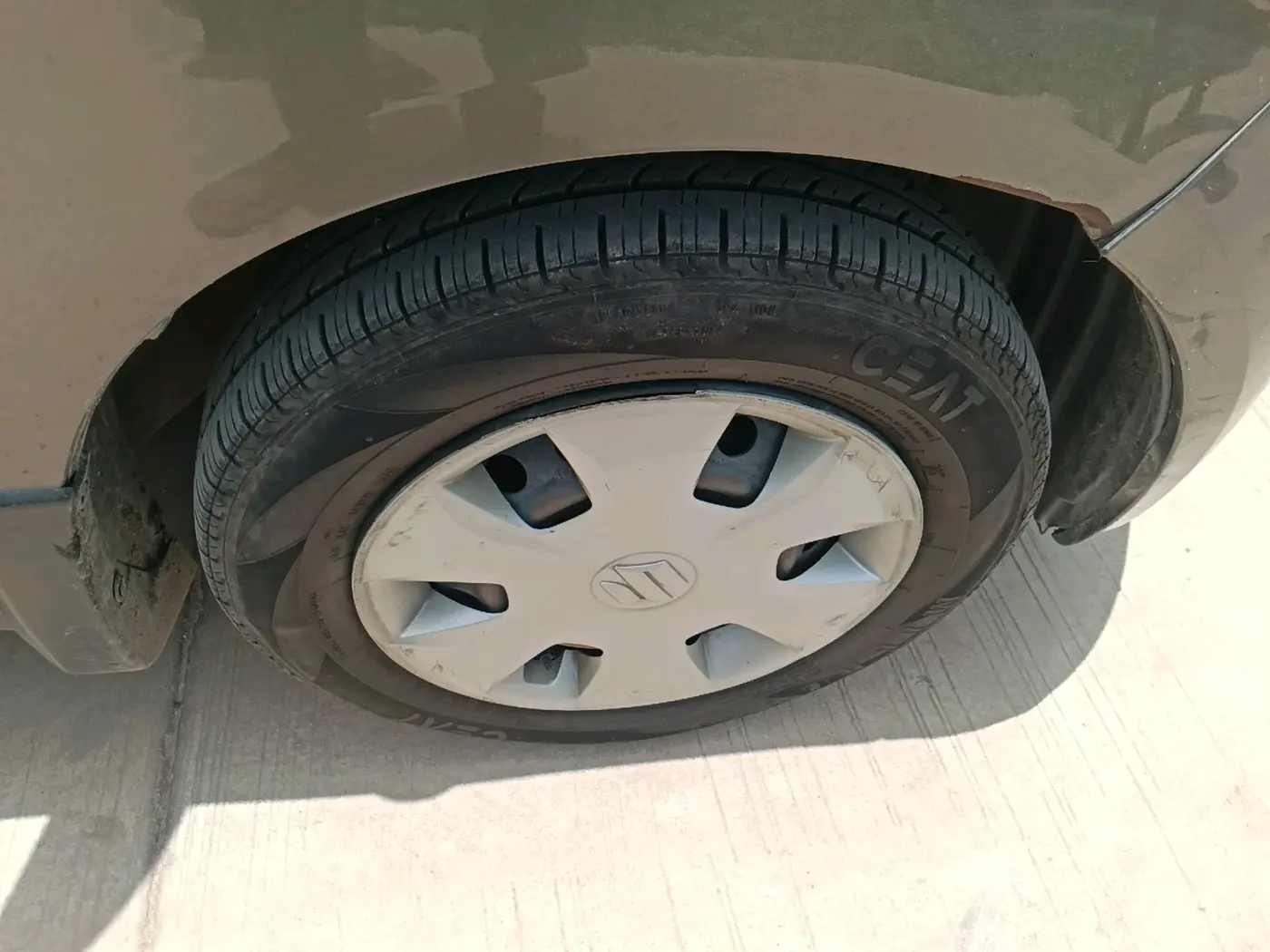 2022 Maruti New Wagon-R VXI CNG 1.0, CNG, Manual, 81,200 km, tyre
