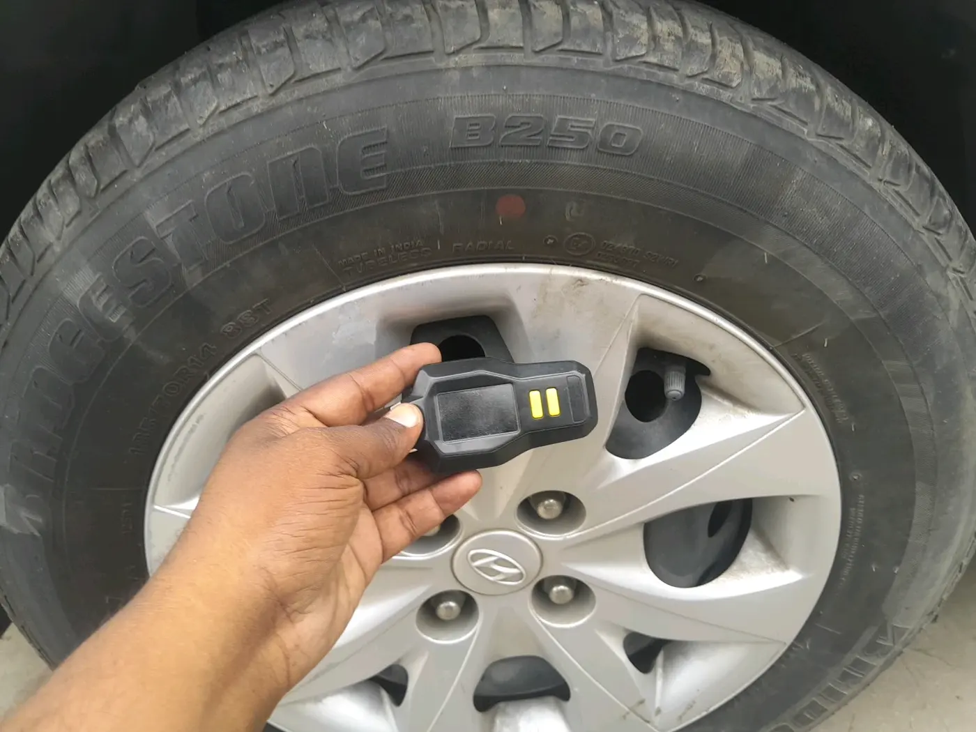 2019 Hyundai Elite i20 MAGNA PLUS 1.2, Petrol, Manual, 54,095 km, tyre