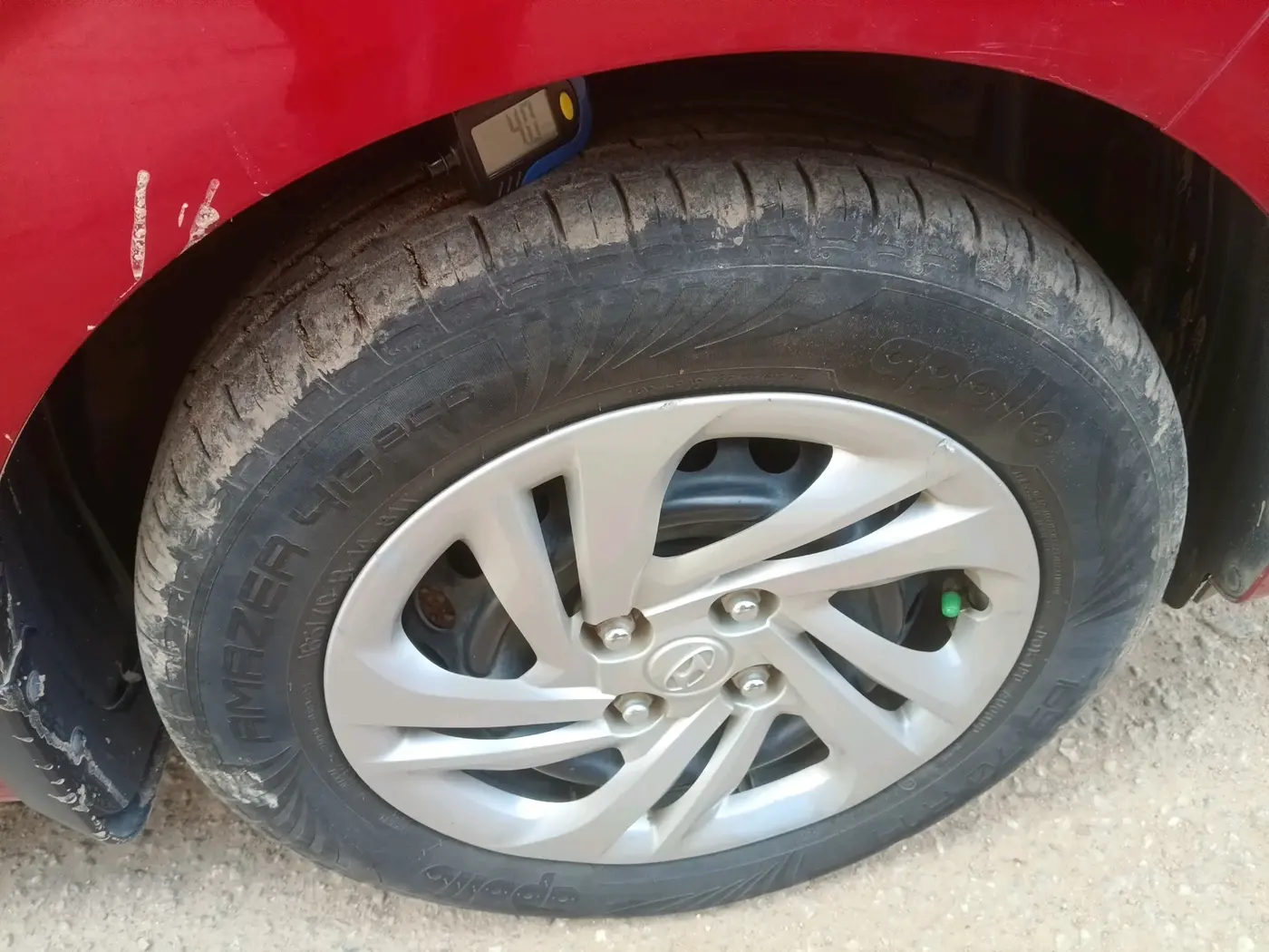 2020 Hyundai AURA S 1.2, Petrol, Manual, 36,773 km, tyre
