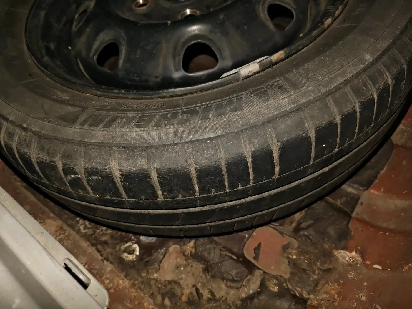 2012 Maruti Alto K10 VXI, Petrol, Manual, 3,00,056 km, tyre