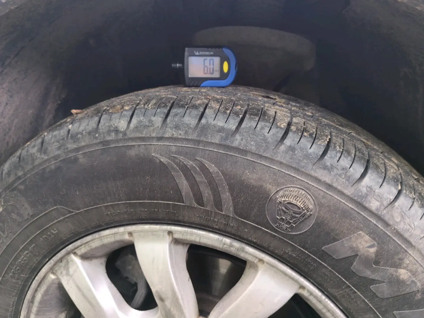 2016 Mahindra XUV500 W10, Diesel, Manual, 78,632 km, tyre