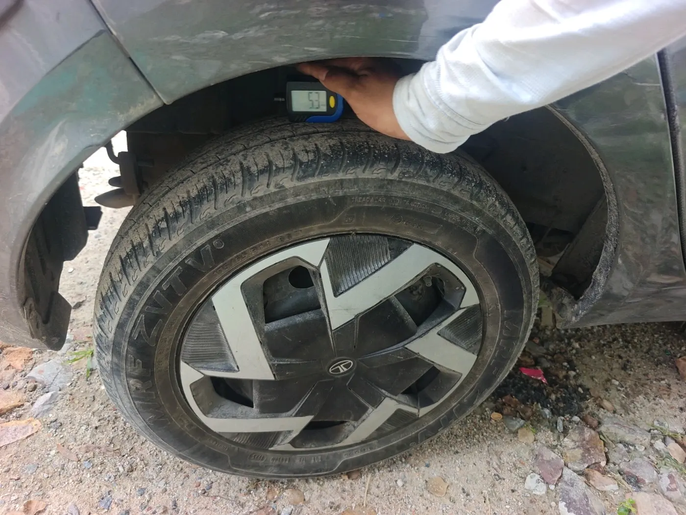 2025 Tata Tiago XM CNG, CNG, Manual, 25,072 km, tyre