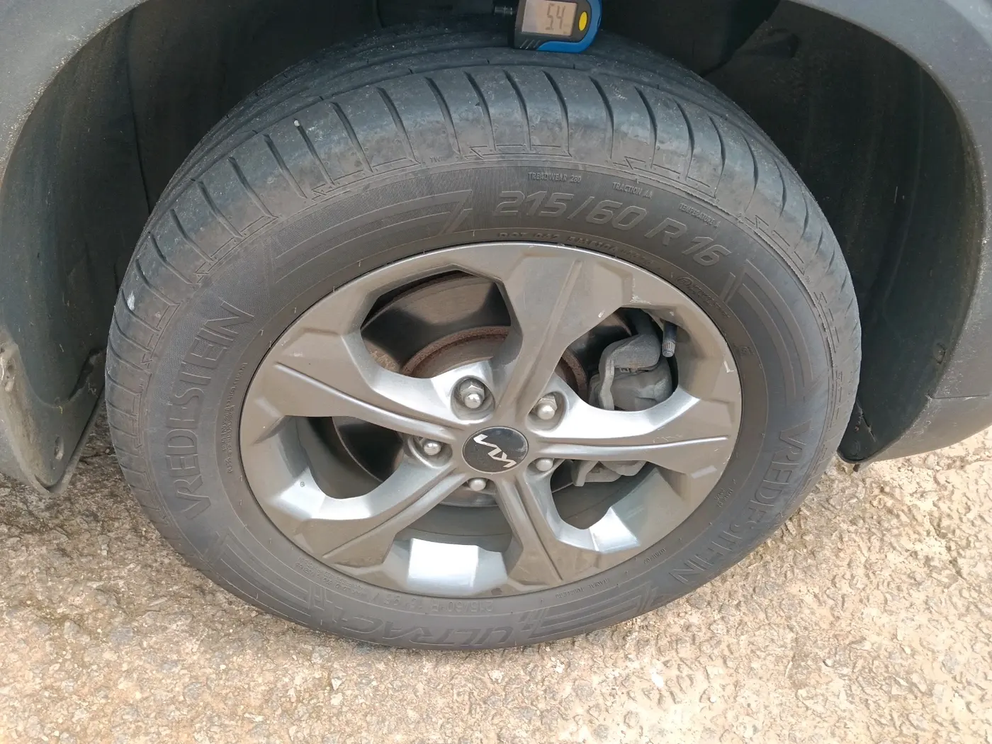 2022 KIA SELTOS HTK PLUS AT 1.5 DIESEL, Diesel, Automatic, 69,840 km, tyre