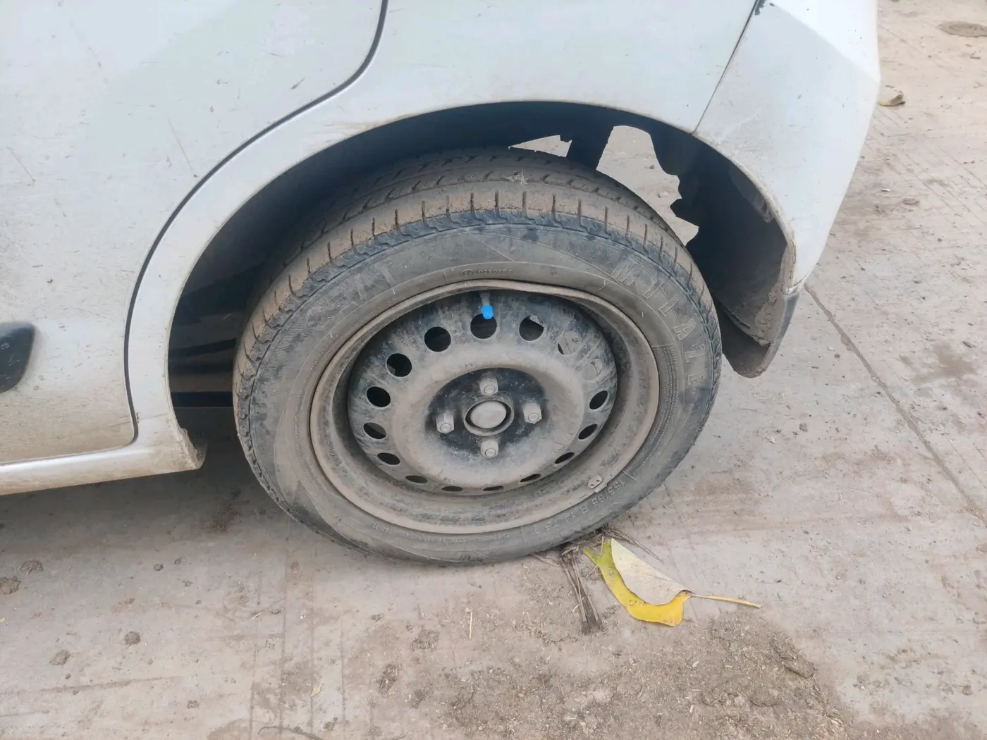 2018 Maruti Wagon R 1.0 VXI, Petrol, Manual, 43,826 km, tyre