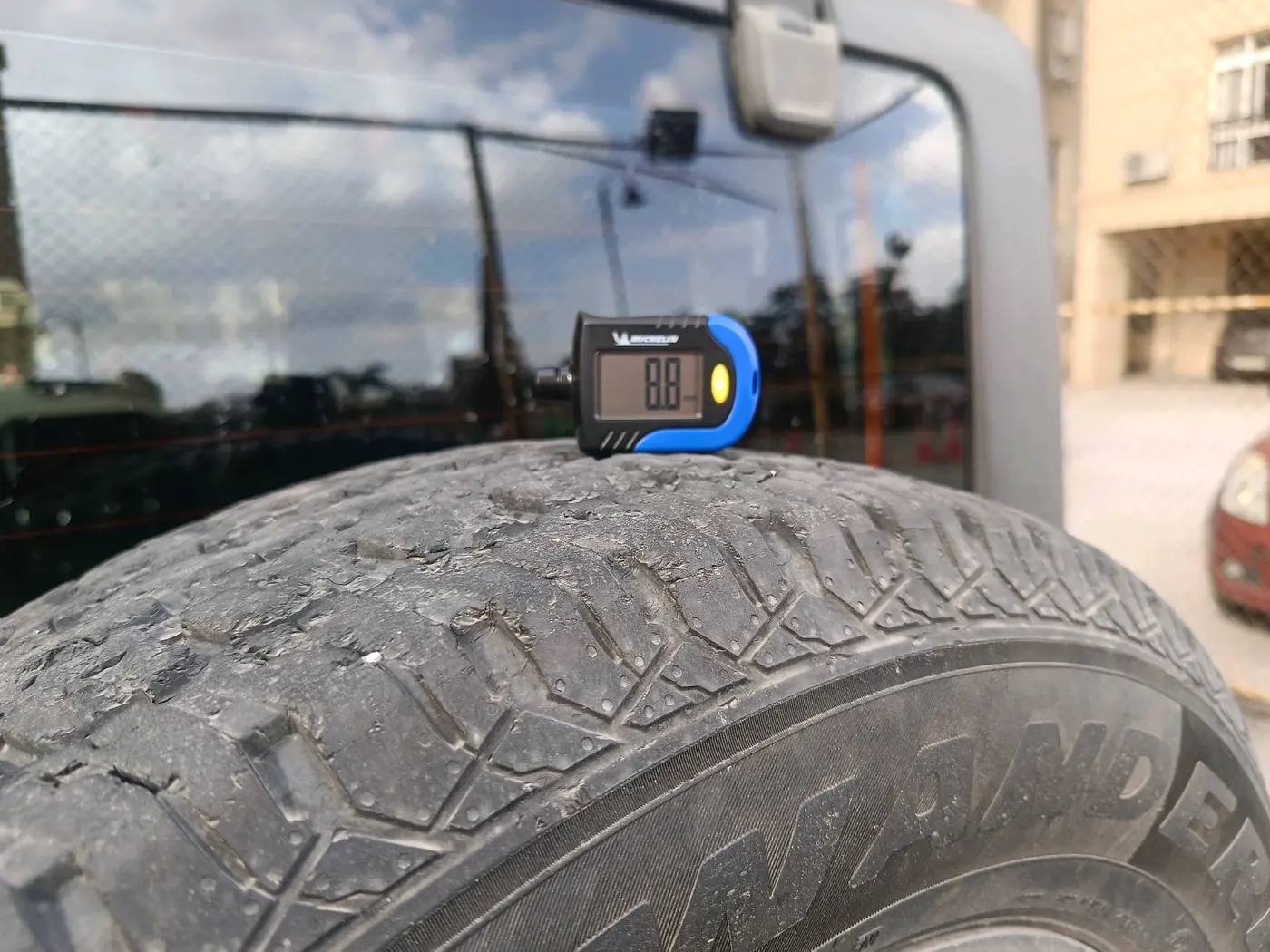 2021 Mahindra Thar LX HARD TOP 4WD MT, Diesel, Manual, 75,128 km, tyre