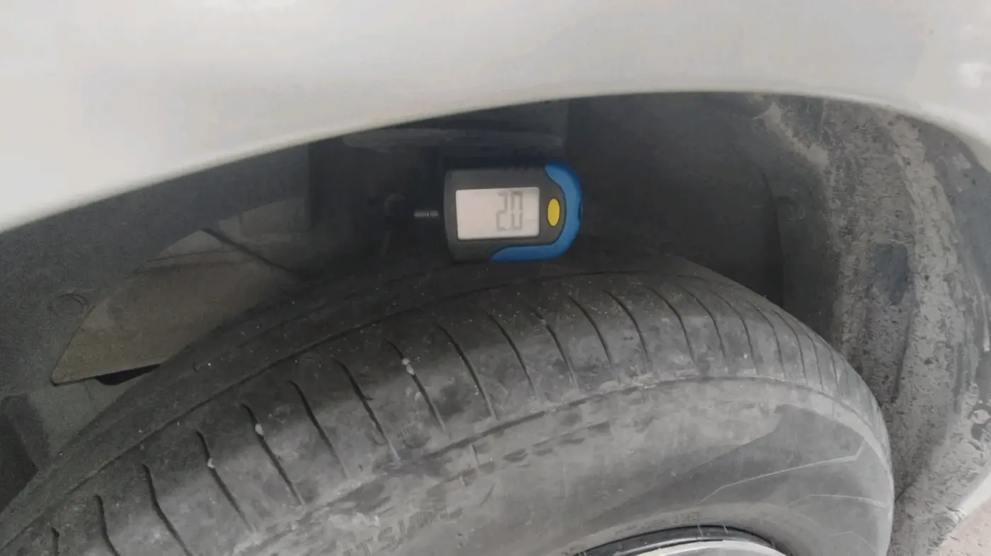 2025 Maruti Dzire VXi, Petrol, Manual, 36,893 km, tyre
