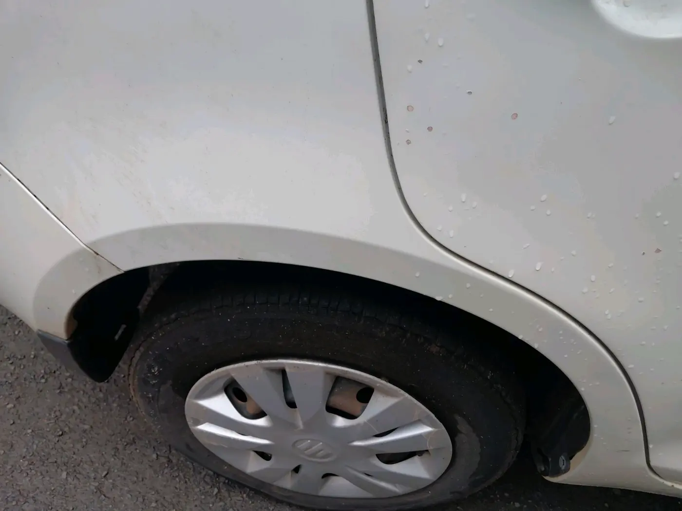 2014 Maruti Swift Dzire VDI, Diesel, Manual, 45,847 km, tyre