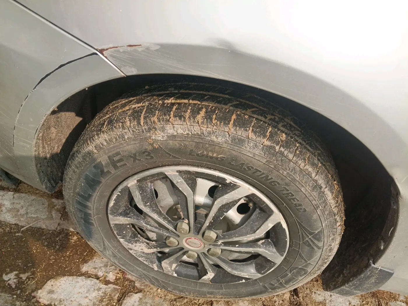 2012 Maruti Swift Dzire LXI, Petrol, Manual, 55,081 km, tyre