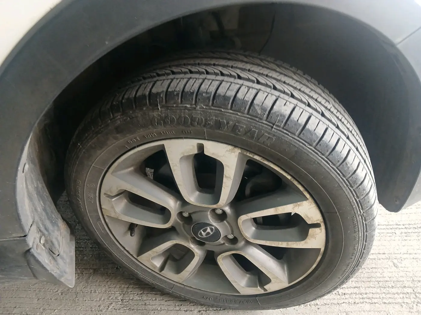 2016 Hyundai i20 Active 1.2 SX, Petrol, Manual, 45,164 km, tyre
